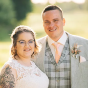 Brautpaar nach der Hochzeit – fotografiert vom Hochzeitsfotograf Wolfsburg