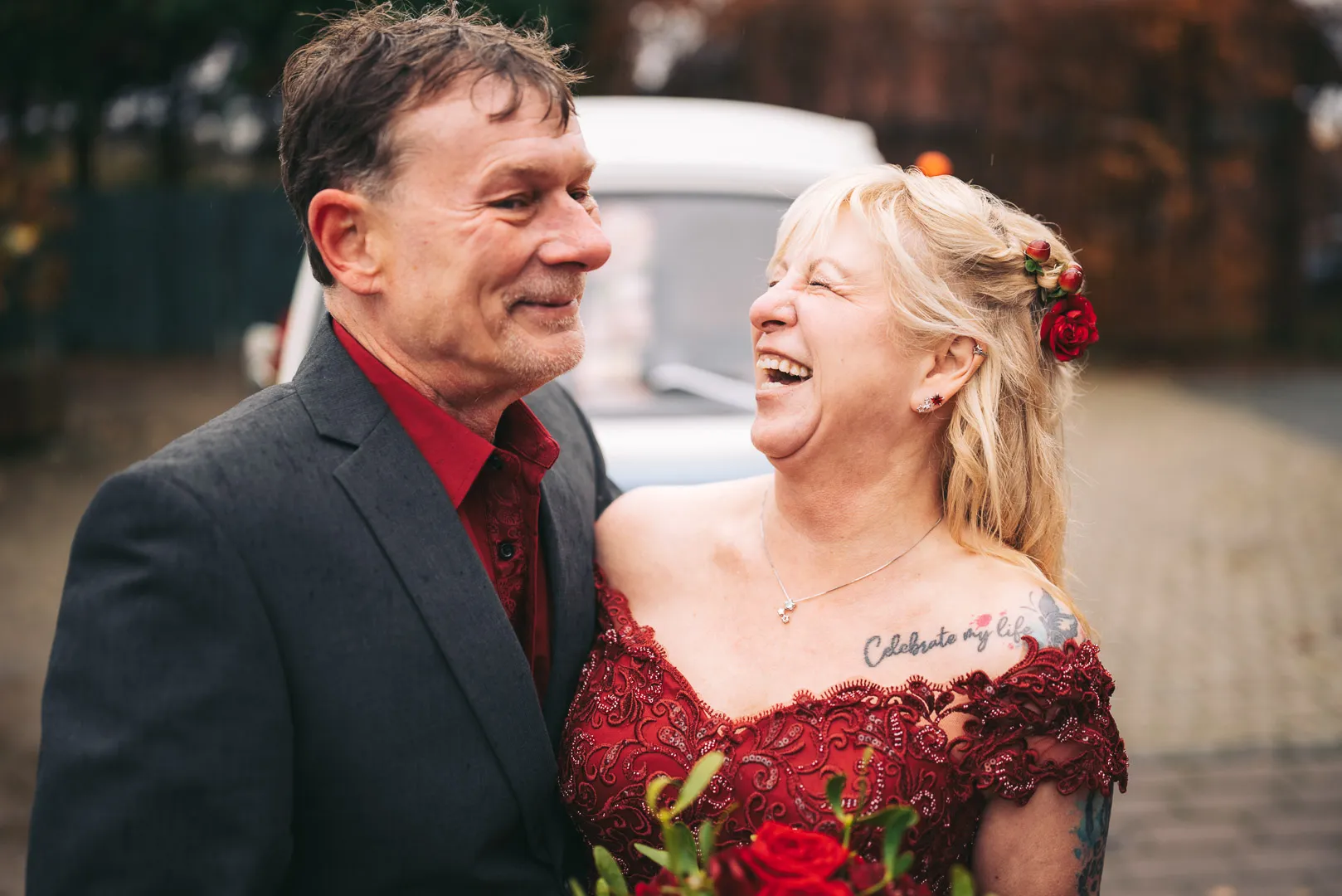hochzeitsfotograf-wolfsburg-couple-shooting-mit-vw-bus-11 Brautpaar Couple Shooting mit VW Bus