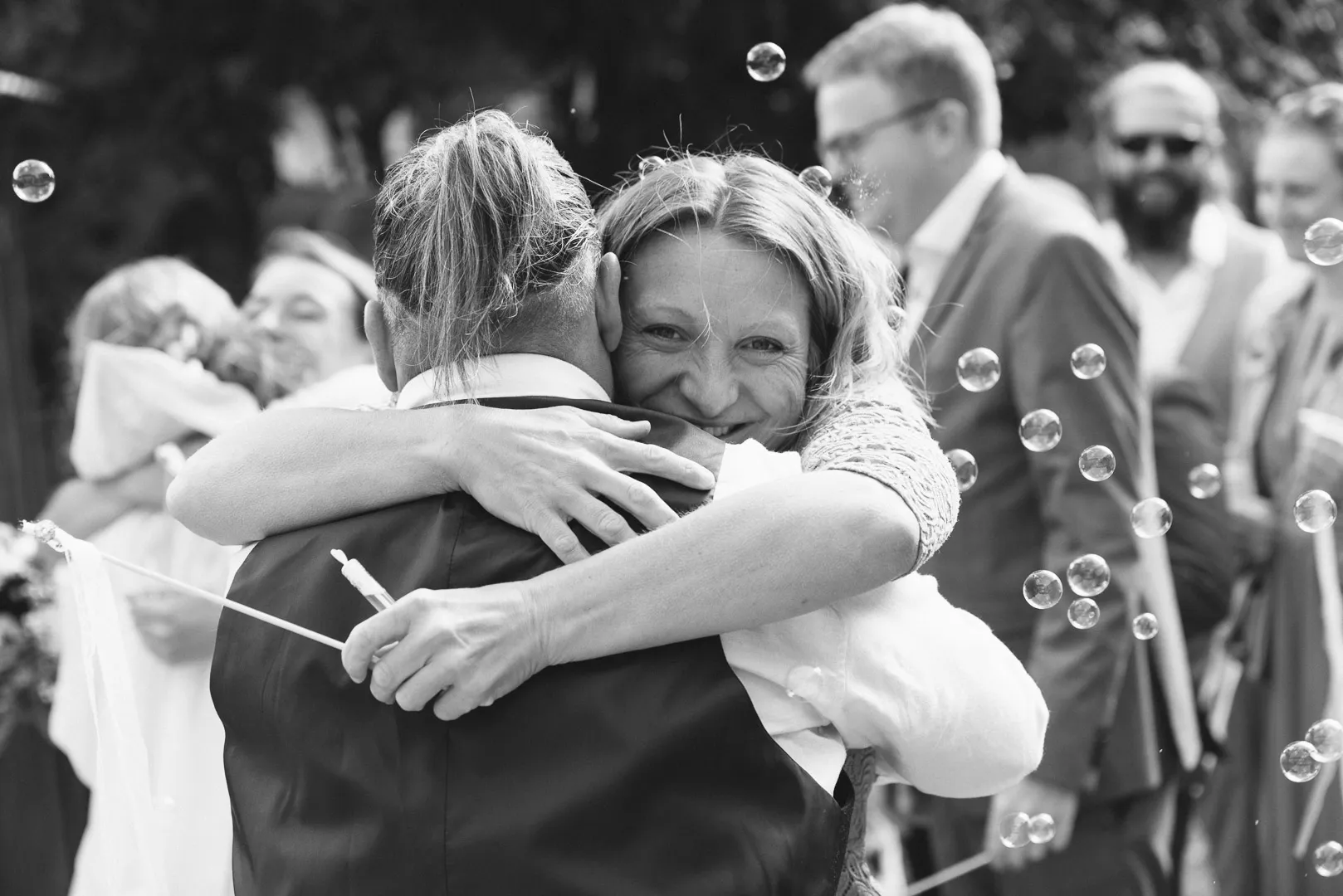 hochzeitsfotograf-wolfsburg-hochzeitsfeier-farminn-wittingen-7 Hochzeitsreportage der Hochzeitsfeier im FarmInn Kakerbeck