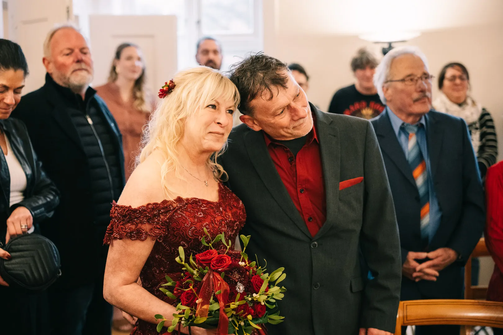 hochzeitsfotograf-wolfsburg-trauung-im-schloss-fallersleben-82 Hochzeitsreportage im Standesamt Schloss Fallersleben