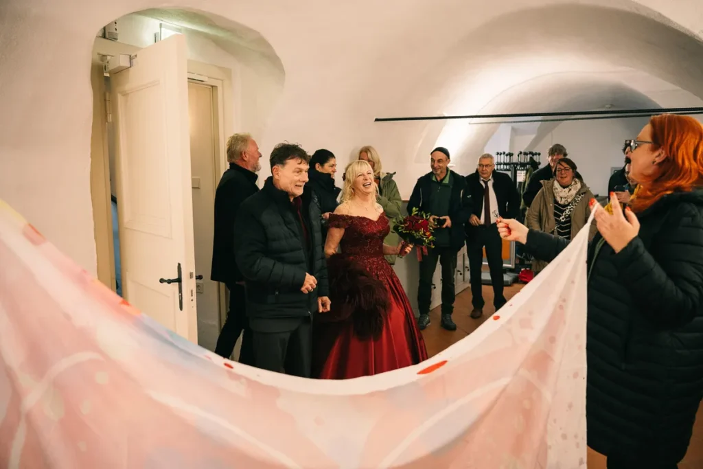 Empfang im Gewölbekeller bei einer Hochzeit im Schloss Fallersleben in Wolfsburg